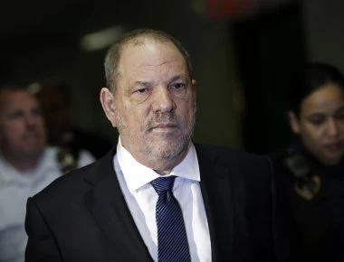 Harvey Weinstein: Θέλει τον δικηγόρο του El Chapo για να τον «ξελασπώσει»